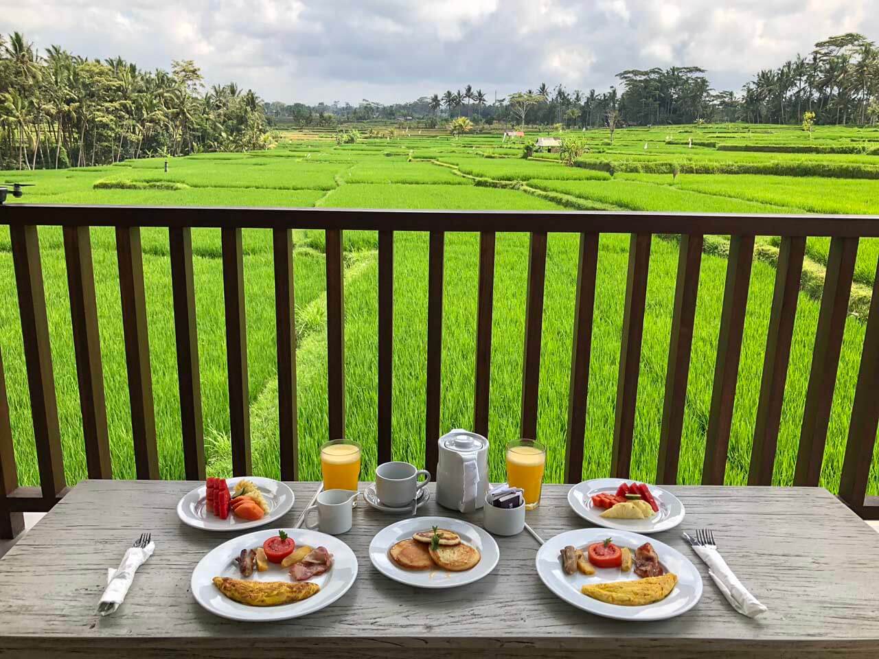 Café da manhã varanda UbudOne Villas