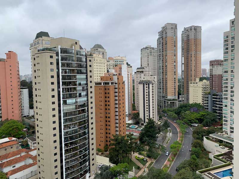 Vista da varanda quarto do Hotel Transamérica Executive Moema em São Paulo