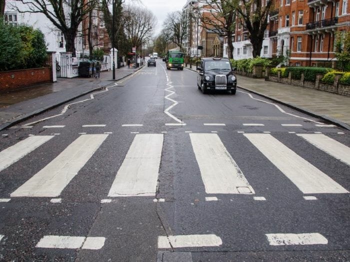 Faixa de pedestres da Abbey Road em Londres